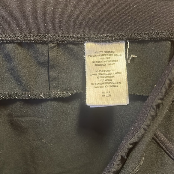 LOLE Athletic Pants - Adjustable draw string waist & ankles - Medium - Picture 6 of 7